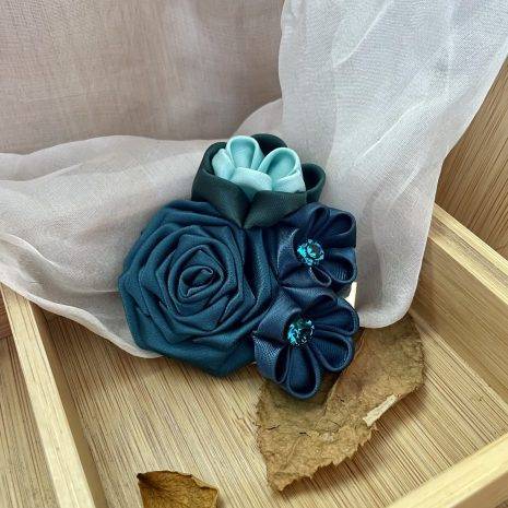 bloomteala bloomteala